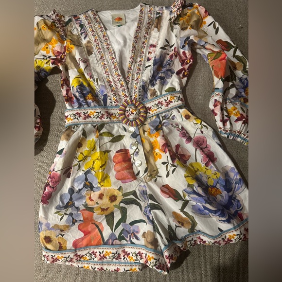 New FARM Rio Floral garden Romper XS - Picture 6 of 7